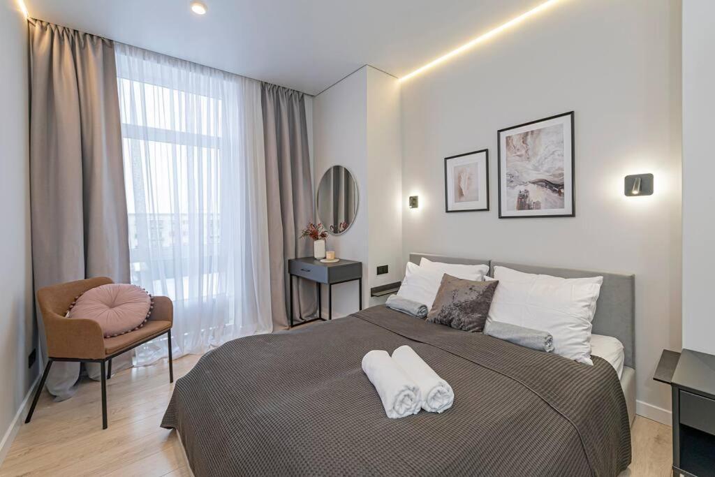 Lovely 1Bd Central Apartment By Hostlovers Kaunas Buitenkant foto
