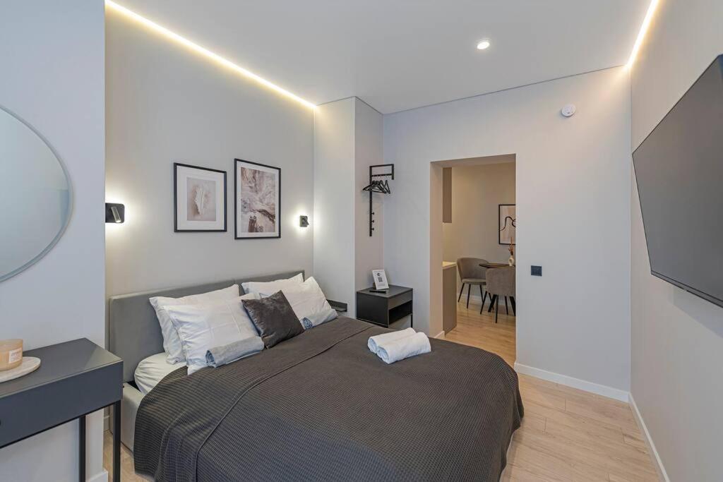 Lovely 1Bd Central Apartment By Hostlovers Kaunas Buitenkant foto